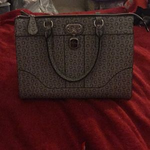 Guess purse NEW!!